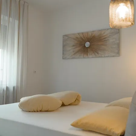 Apartment Fior Schiller Meran