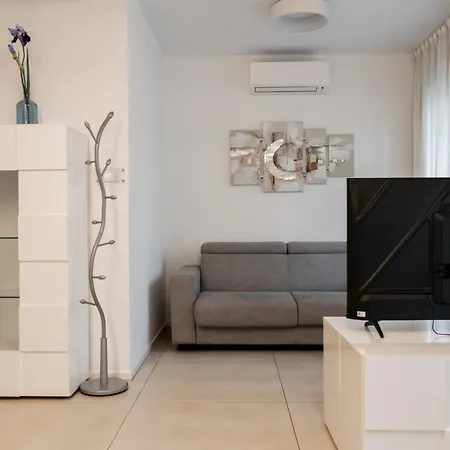 Fior Schiller Apartment *
