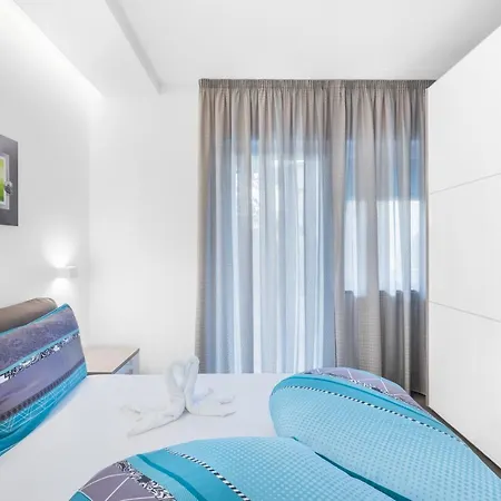 Fior Schiller Apartment
