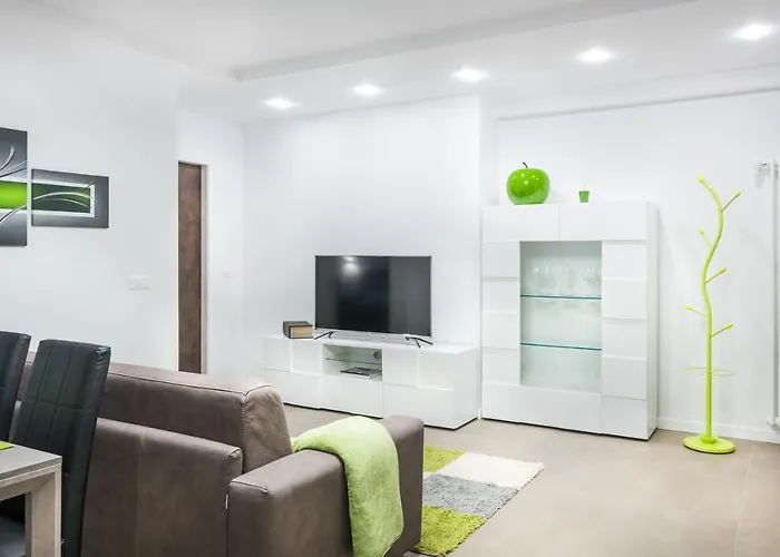 Fior Schiller 公寓 *